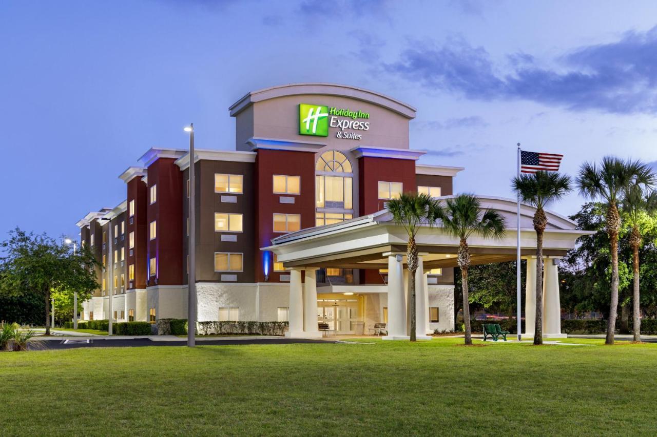 Holiday Inn Express Hotel & Suites Fort Pierce West By Ihg Exterior photo