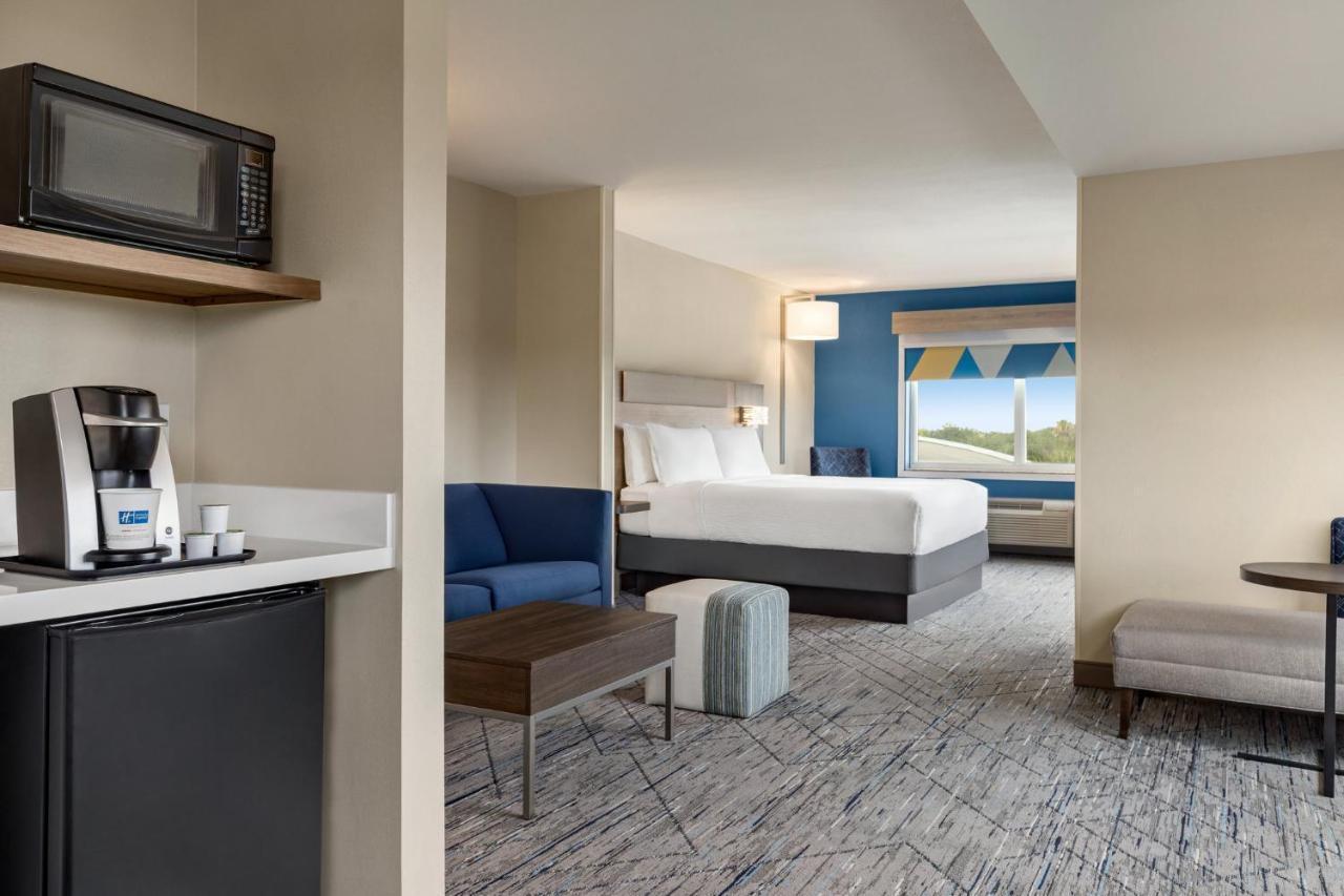 Holiday Inn Express Hotel & Suites Fort Pierce West By Ihg Exterior photo