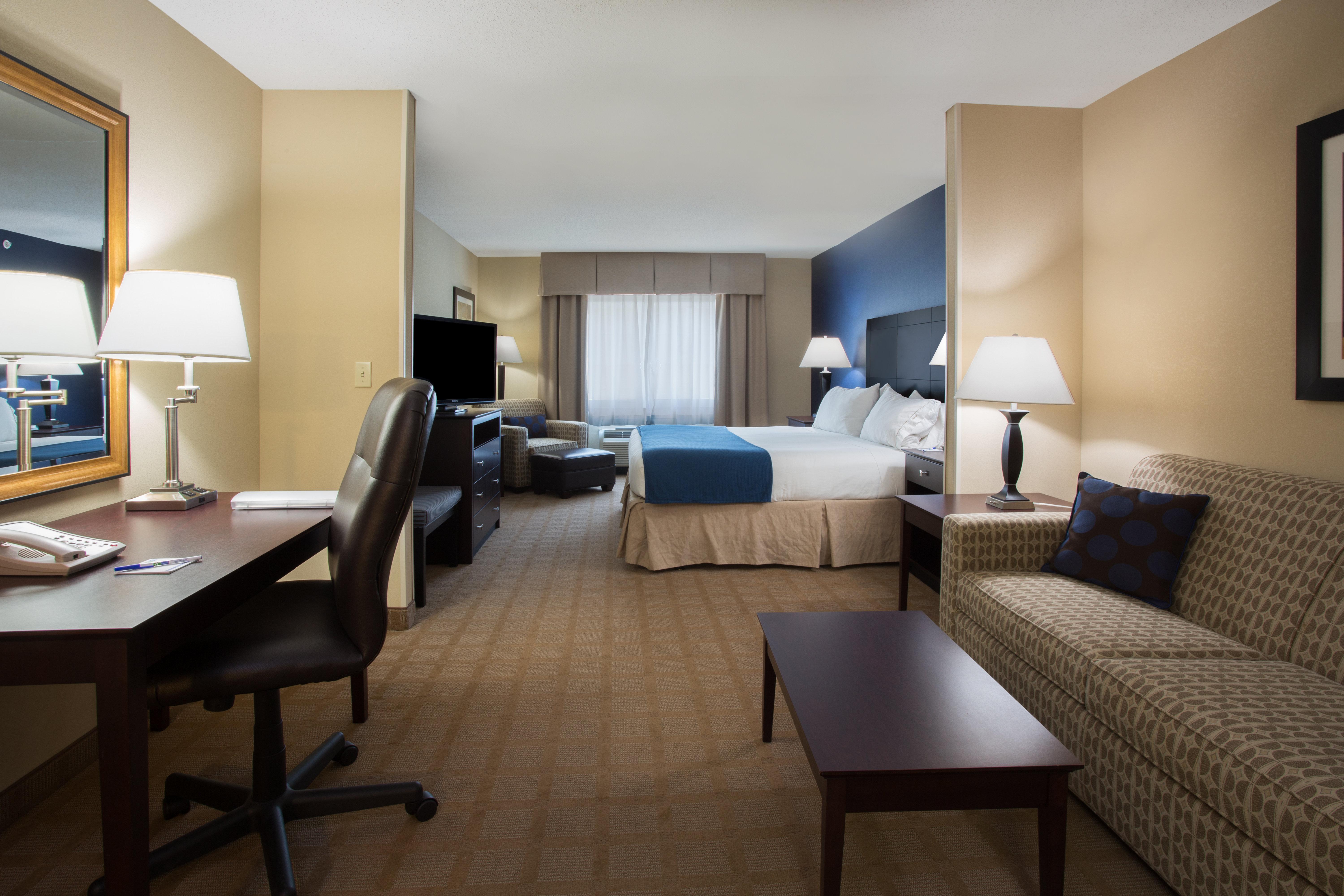 Holiday Inn Express Hotel & Suites Fort Pierce West By Ihg Exterior photo