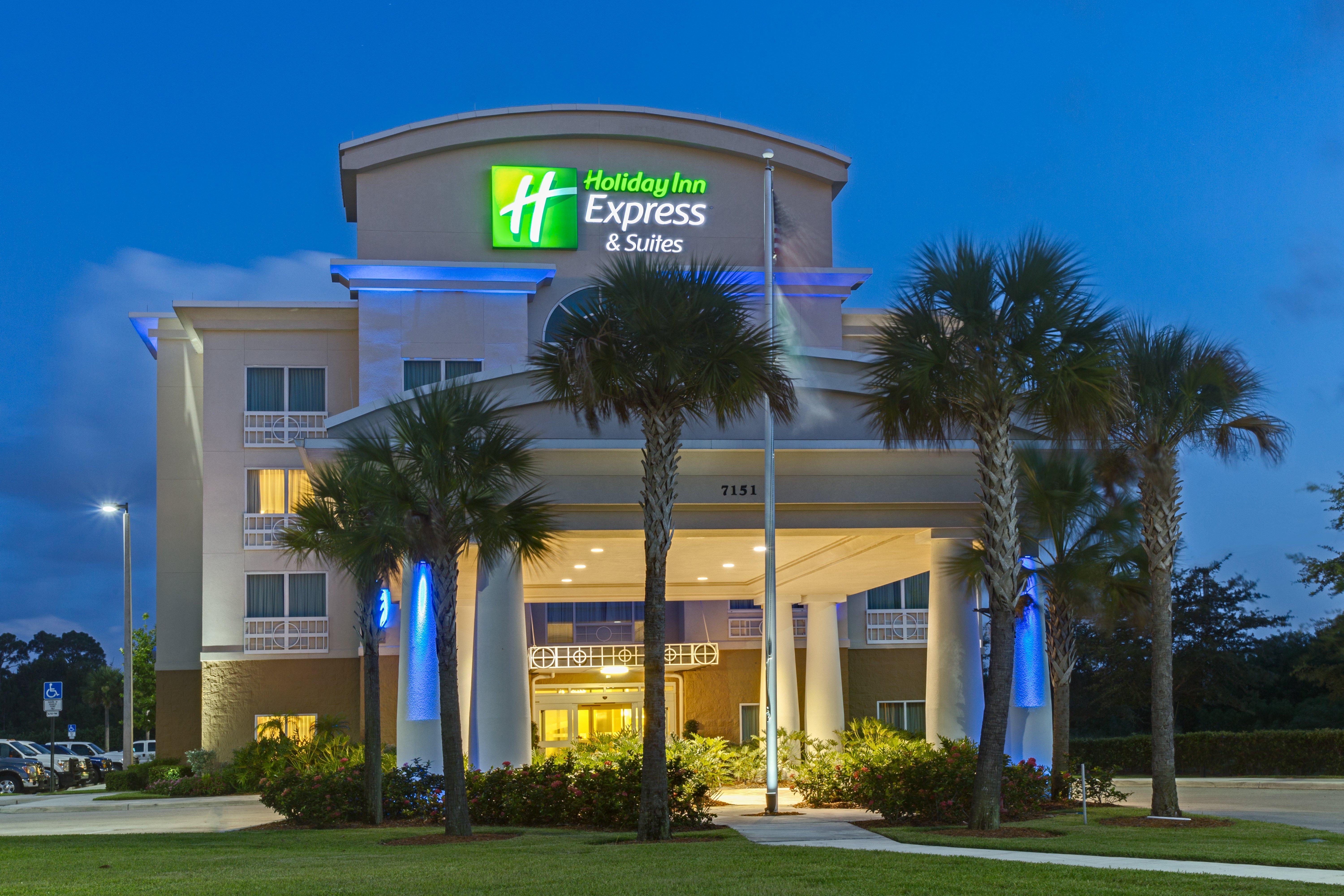 Holiday Inn Express Hotel & Suites Fort Pierce West By Ihg Exterior photo